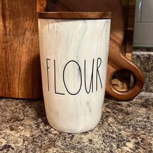 Rae Dunn Marbled “Flour” canister